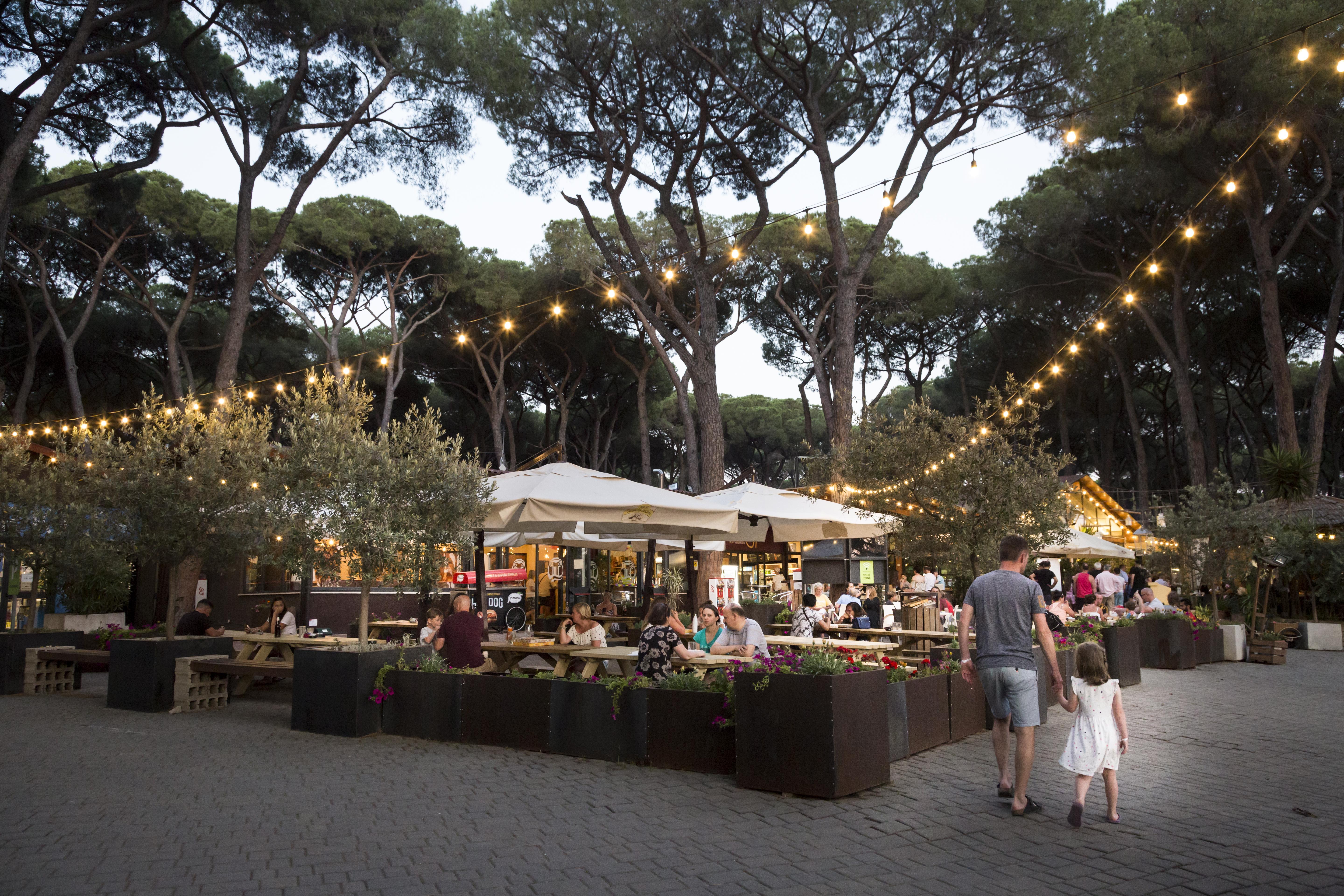 Fabulous Village Acampamento 2*