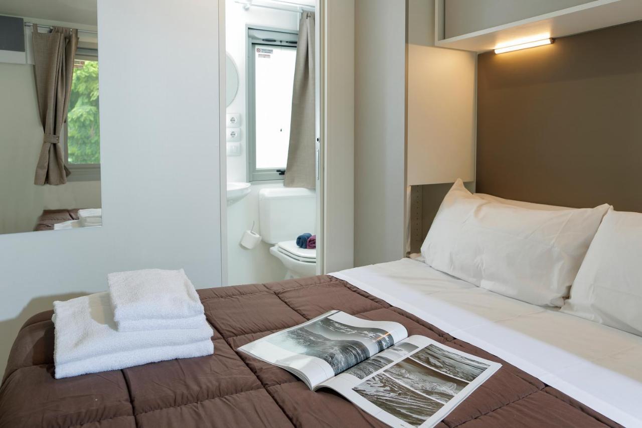 Fabulous Village Acampamento 2*