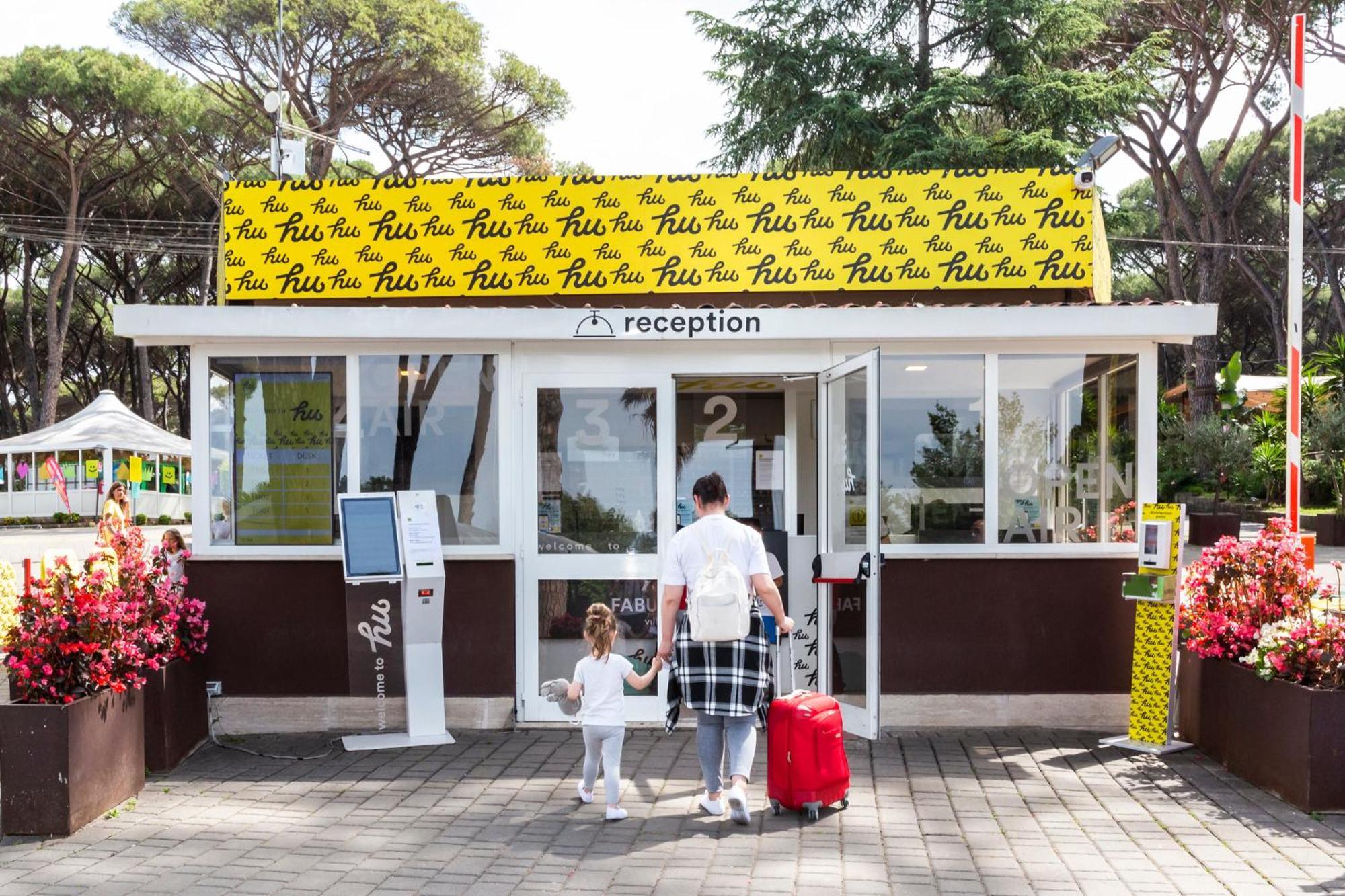 Fabulous Village Acampamento
